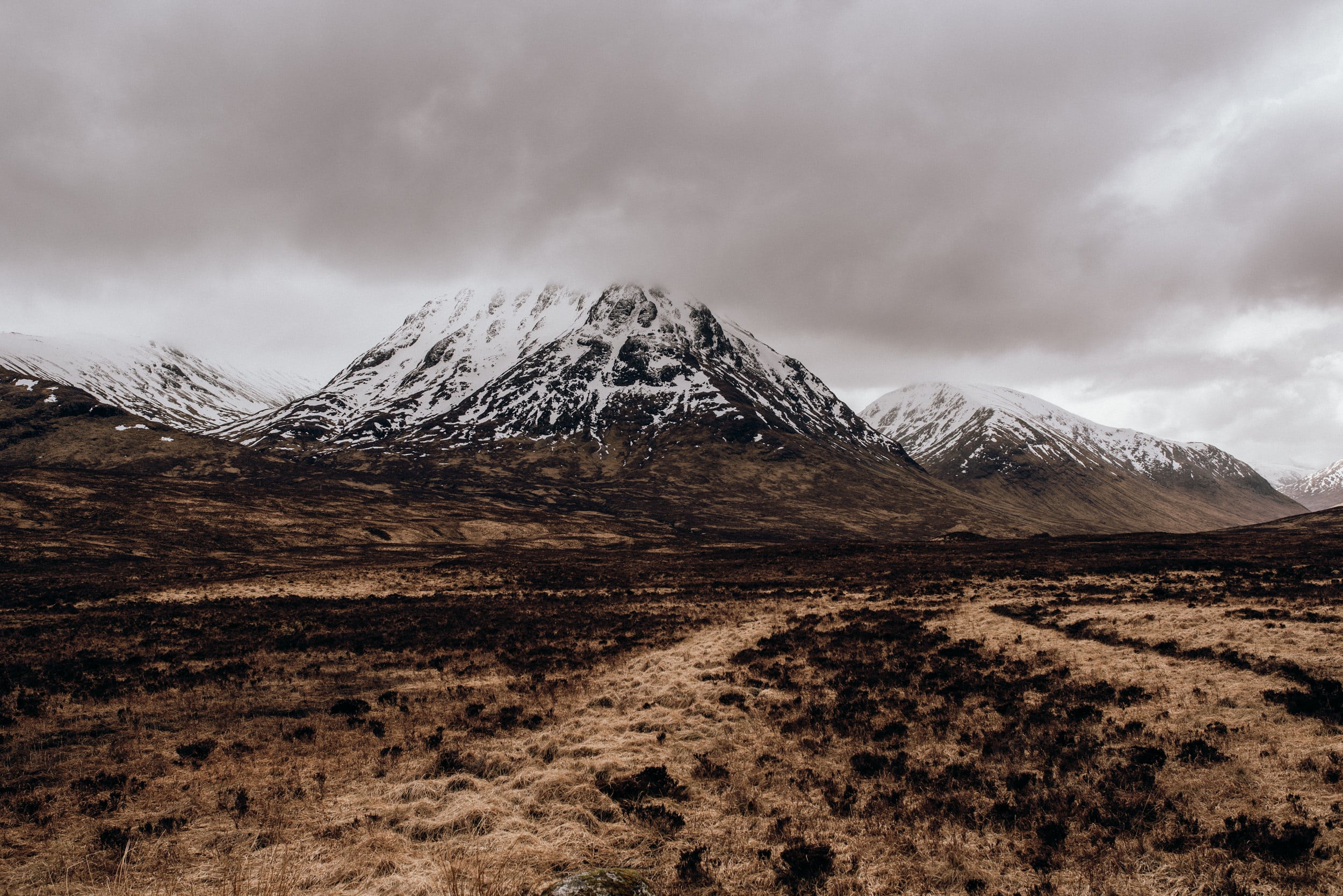 wedding photographer scotland