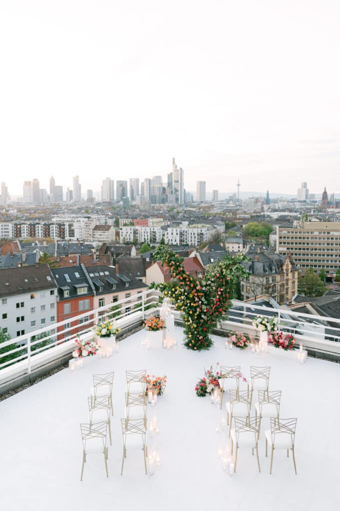 Rooftop Wedding Frankfurt Editorial